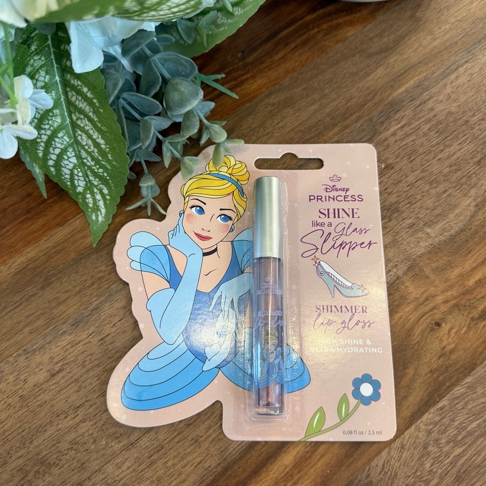 Disney Princess Shine Like A Glass Slipper Shimmer Lip Gloss
High Shine